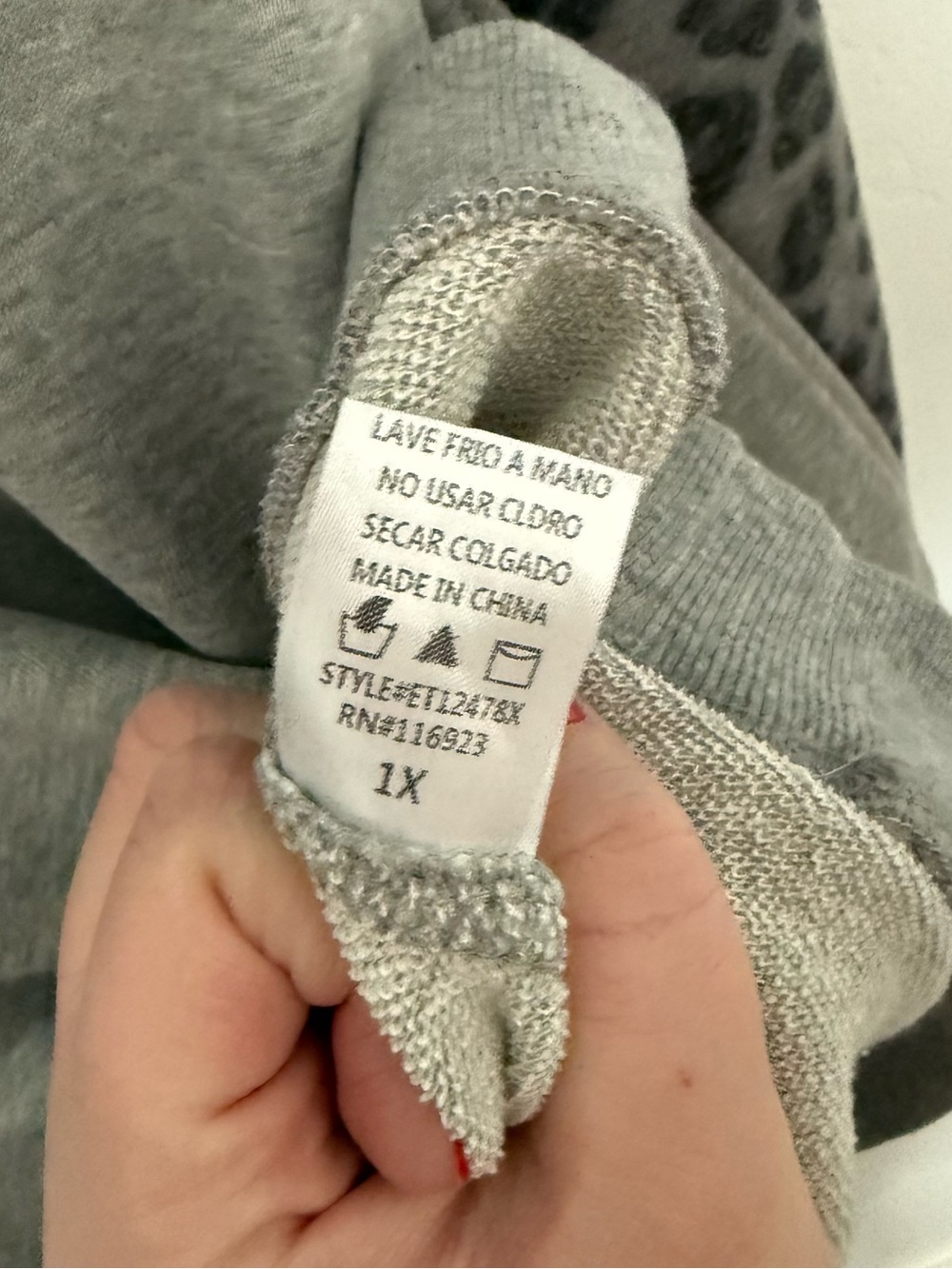 easel Gray Pullover with Leopard-Print Sleeve Detail - Picture 4 of 6